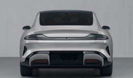 小爱爆料小米汽车视频,科技感十足，未来出行新选择